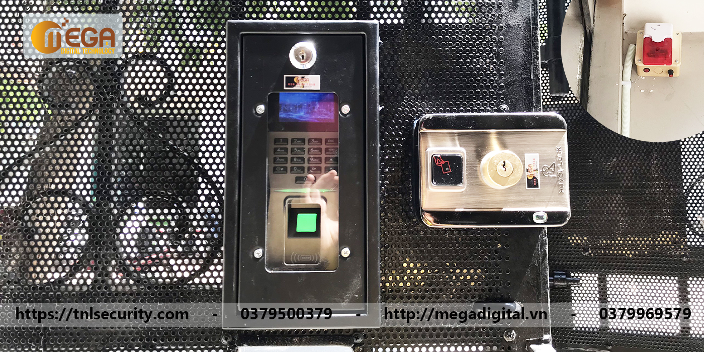 Cong-trinh-lap-khoa-dien-tu-ngoai-troi-kem-bao-dong-tai-Binh-Thanh